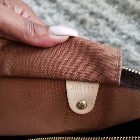 SOLD***Louis Vuitton Speedy 35*Authentic* - Picture 3 of 8